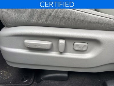 2022 Honda Pilot Touring 8 Passenger **CERTIFIED**