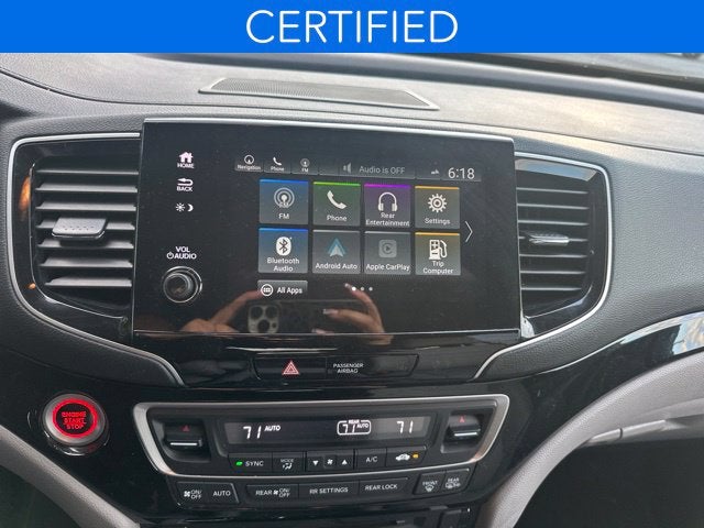 2022 Honda Pilot Touring 8 Passenger **CERTIFIED**