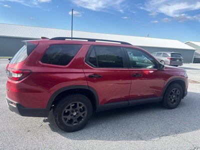 2025 Honda Pilot TrailSport **CERTIFIED**