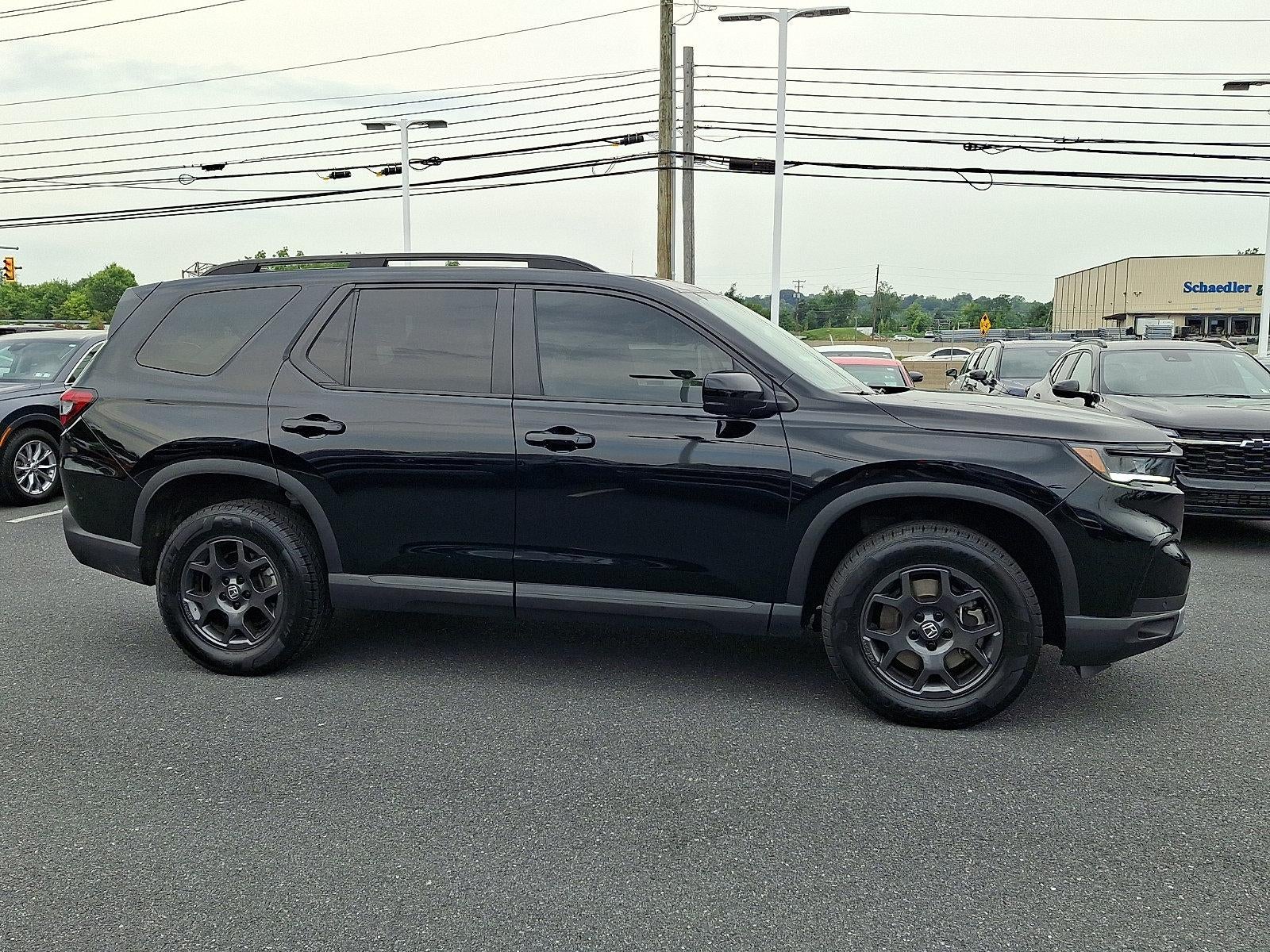 2023 Honda Pilot TrailSport AWD