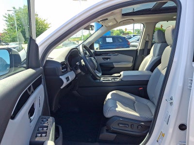 2025 Honda Pilot Touring AWD
