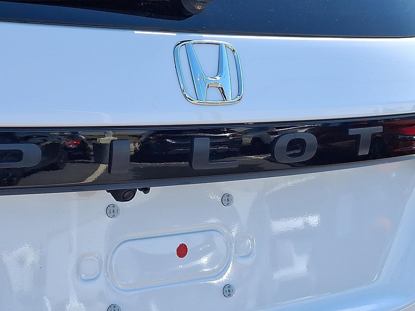 2025 Honda Pilot Touring AWD