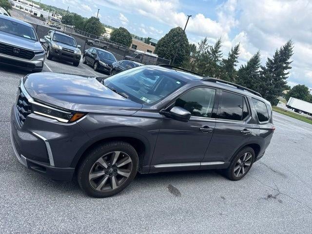 2023 Honda Pilot Touring AWD