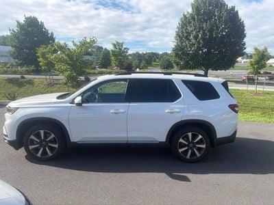 2025 Honda Pilot Touring AWD