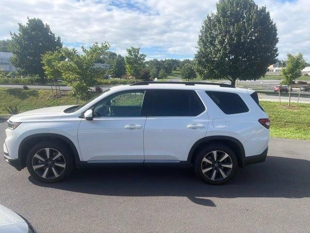 2025 Honda Pilot Touring AWD