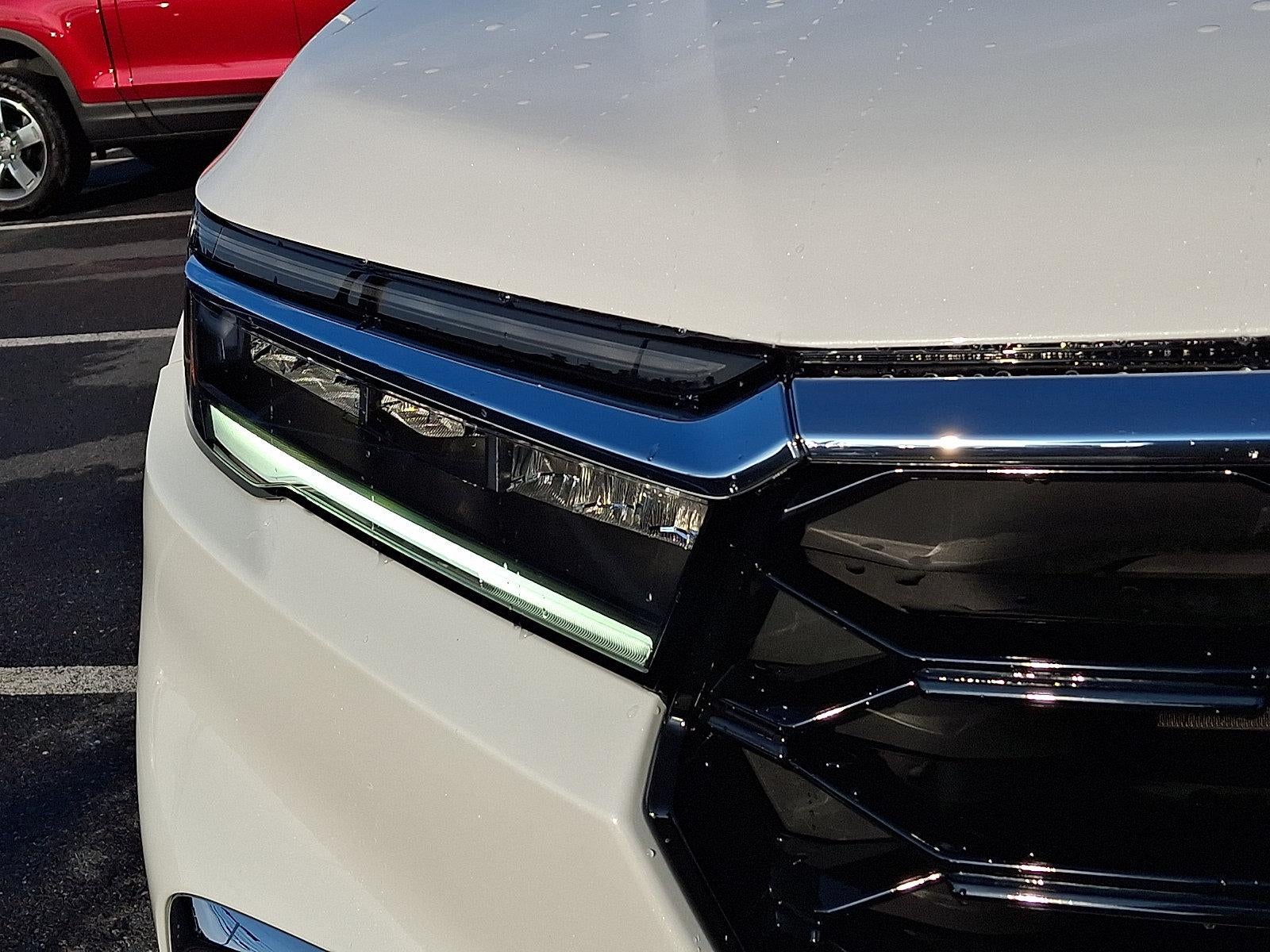 2025 Honda Pilot Touring AWD