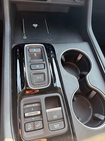 2025 Honda Pilot Touring AWD