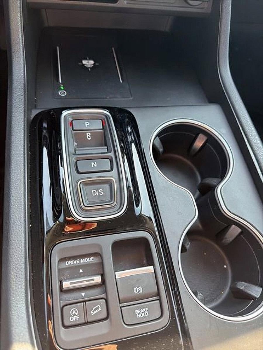 2025 Honda Pilot Touring AWD