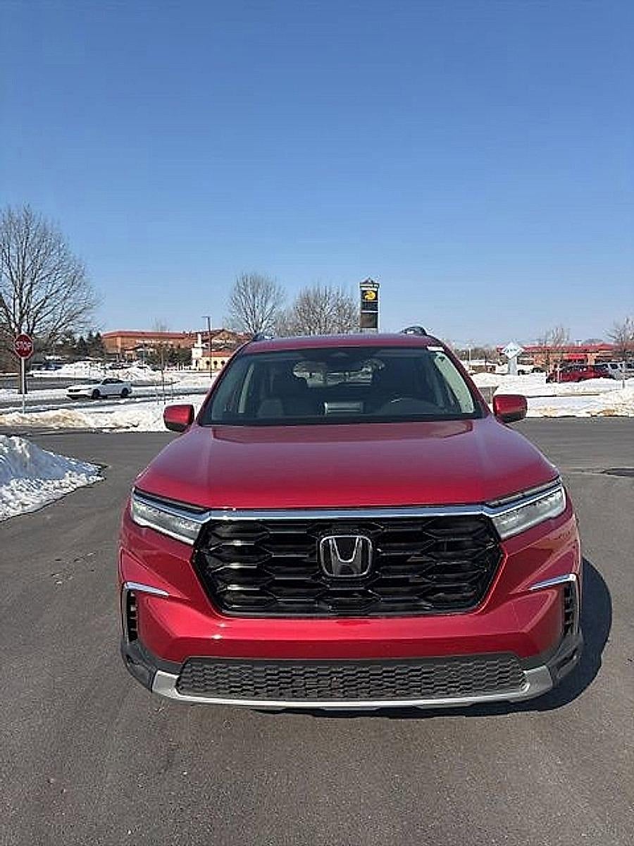 2025 Honda Pilot Touring AWD