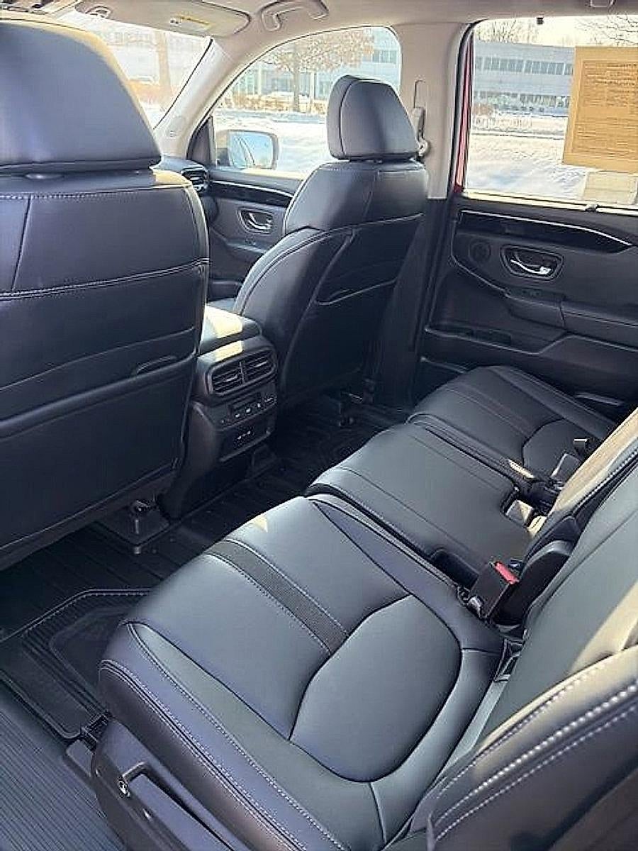 2025 Honda Pilot Touring AWD