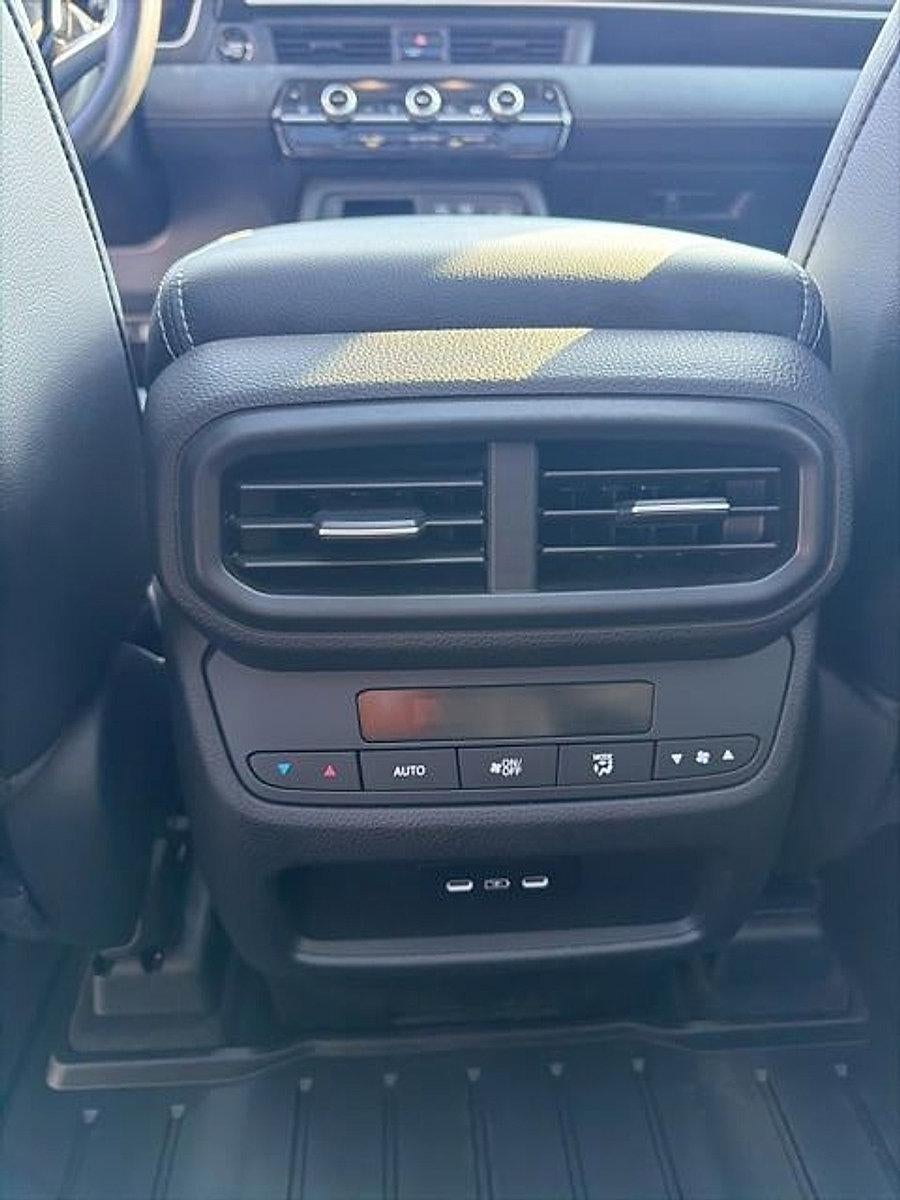 2025 Honda Pilot Touring AWD