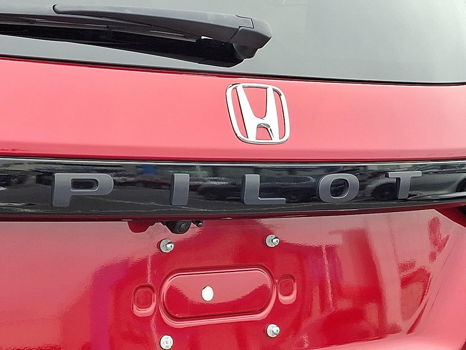 2025 Honda Pilot Touring AWD