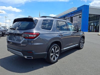 2023 Honda Pilot Touring AWD
