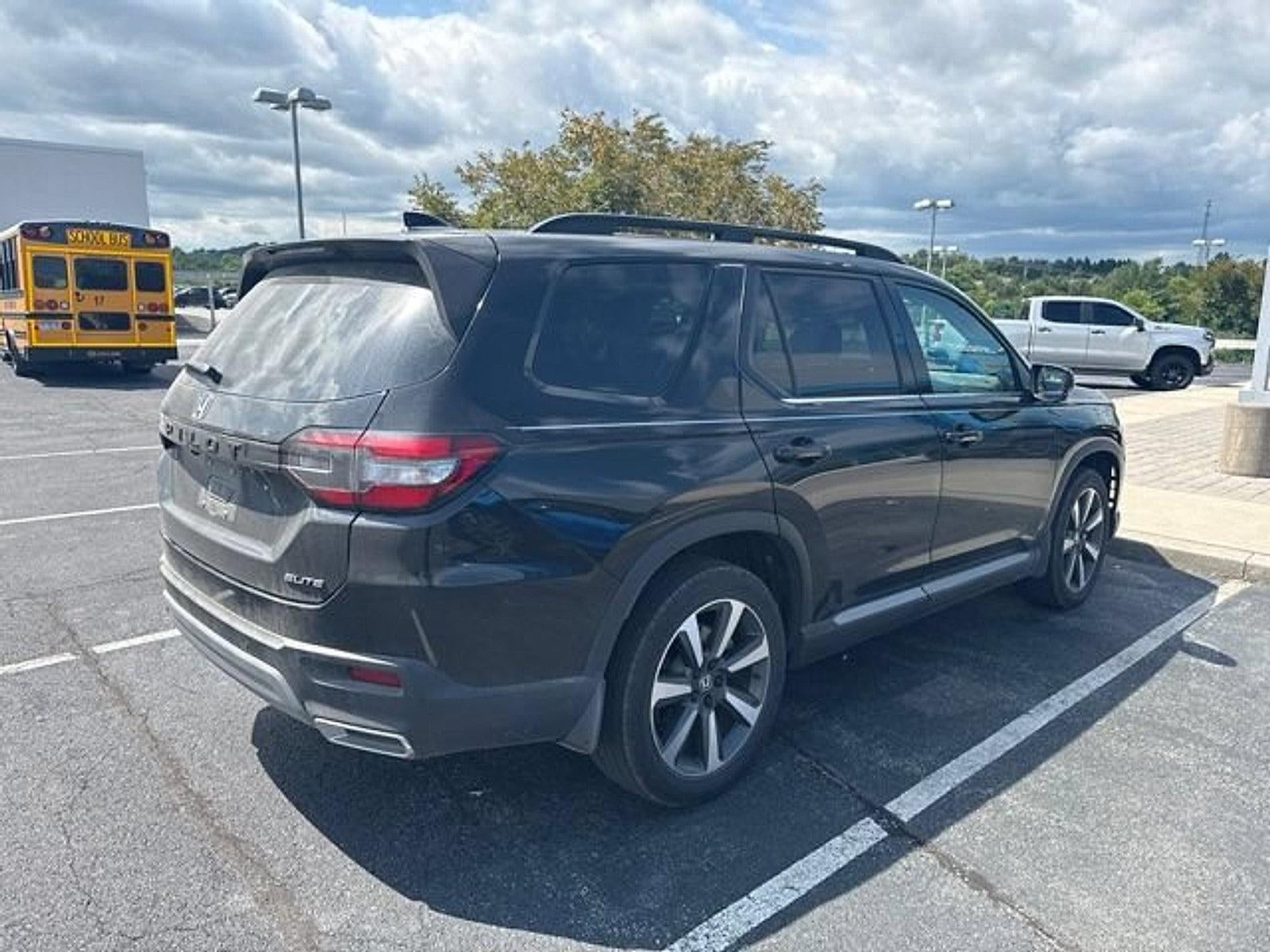 2025 Honda Pilot Elite AWD