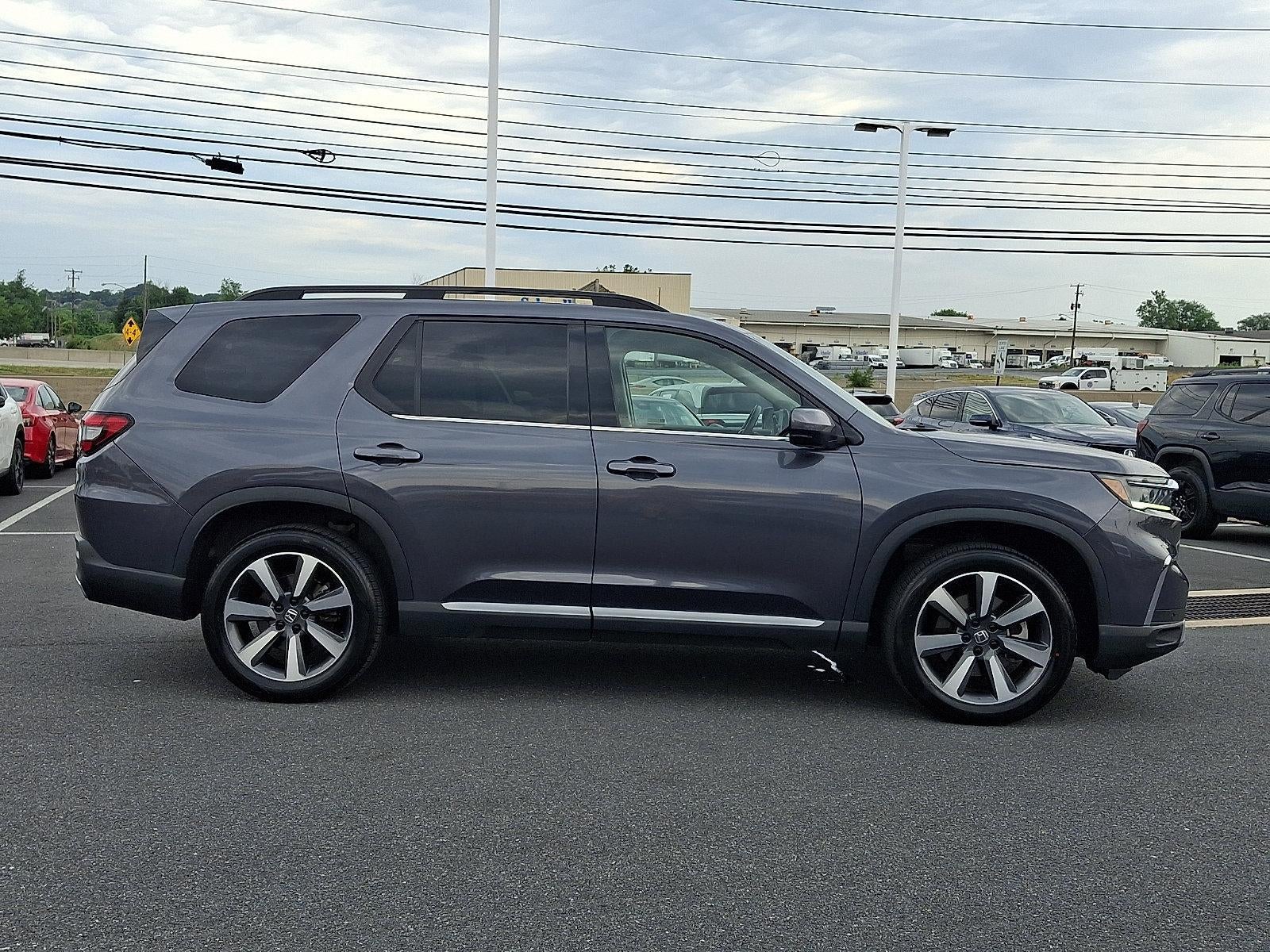 2023 Honda Pilot Elite AWD