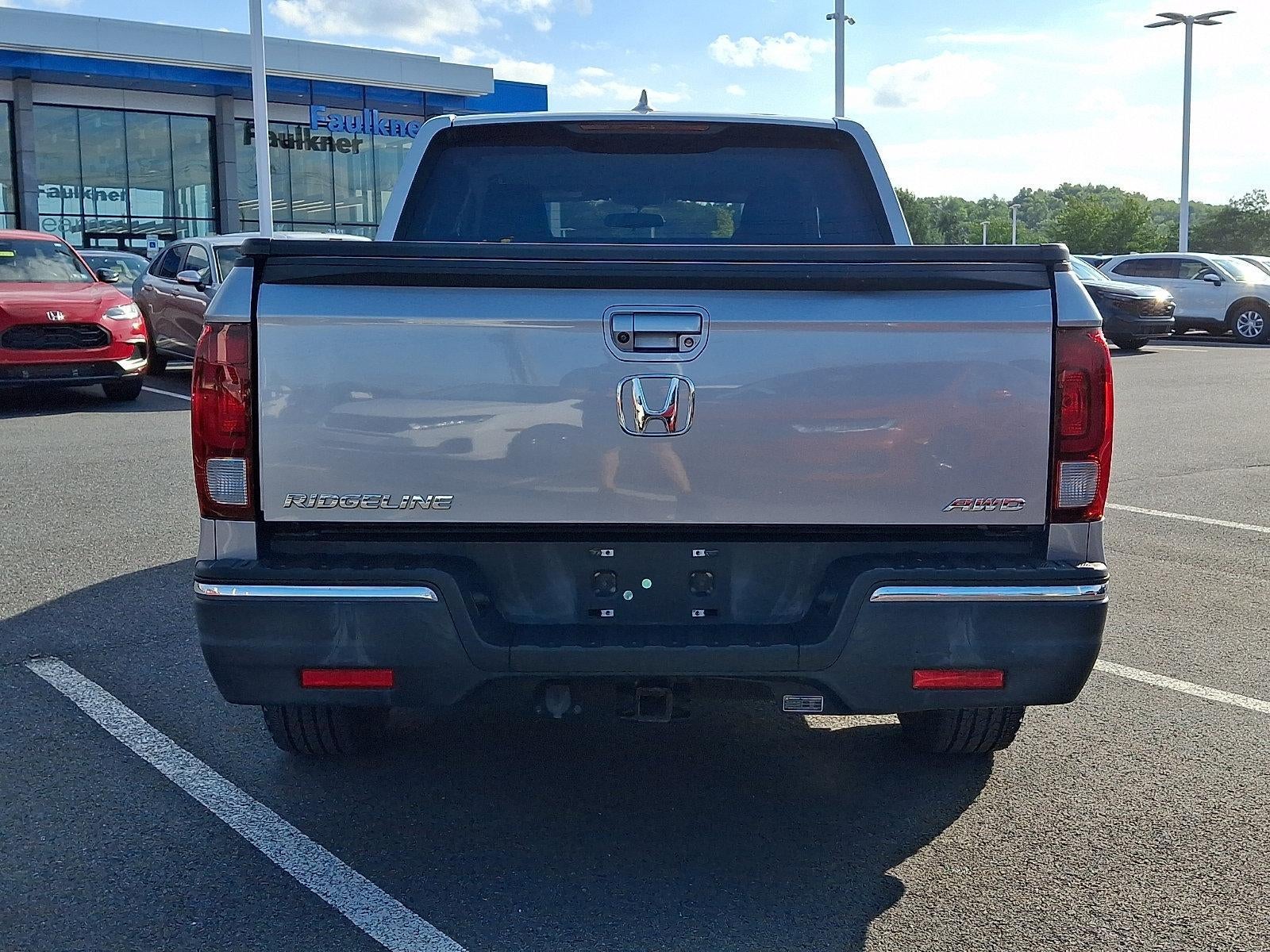 2017 Honda Ridgeline RTS 4x4 Crew Cab 5.3' Bed