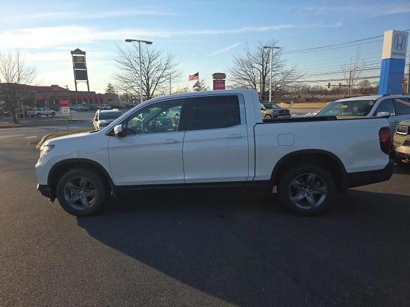 2023 Honda Ridgeline RTL AWD