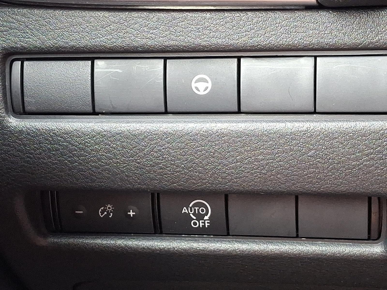 2023 Nissan Rogue FWD SV