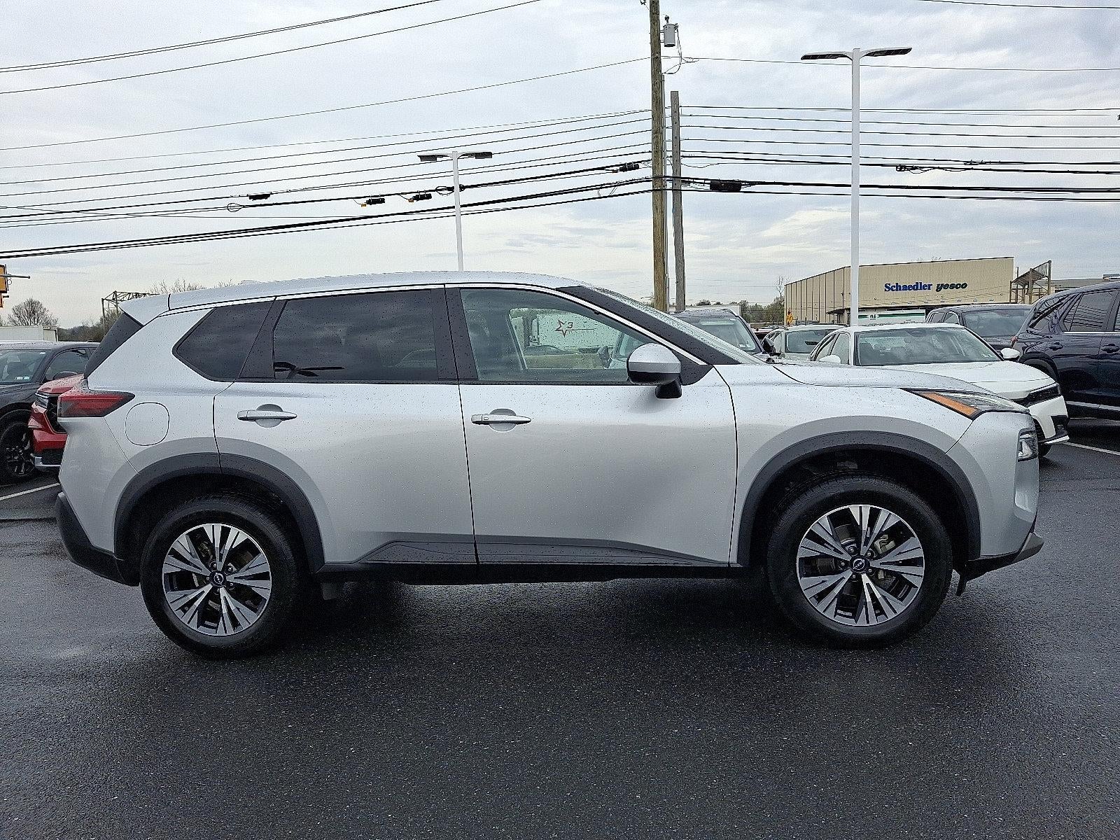 2023 Nissan Rogue FWD SV