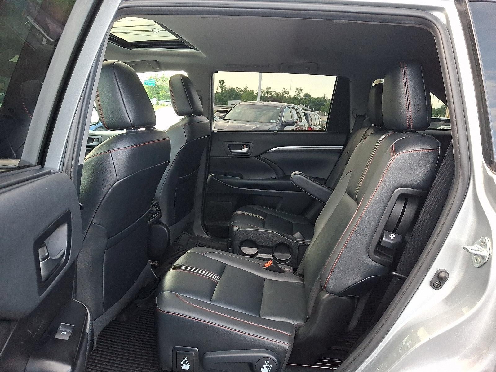 2019 Toyota Highlander SE V6 AWD (Natl)