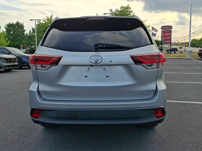 2019 Toyota Highlander SE V6 AWD (Natl)