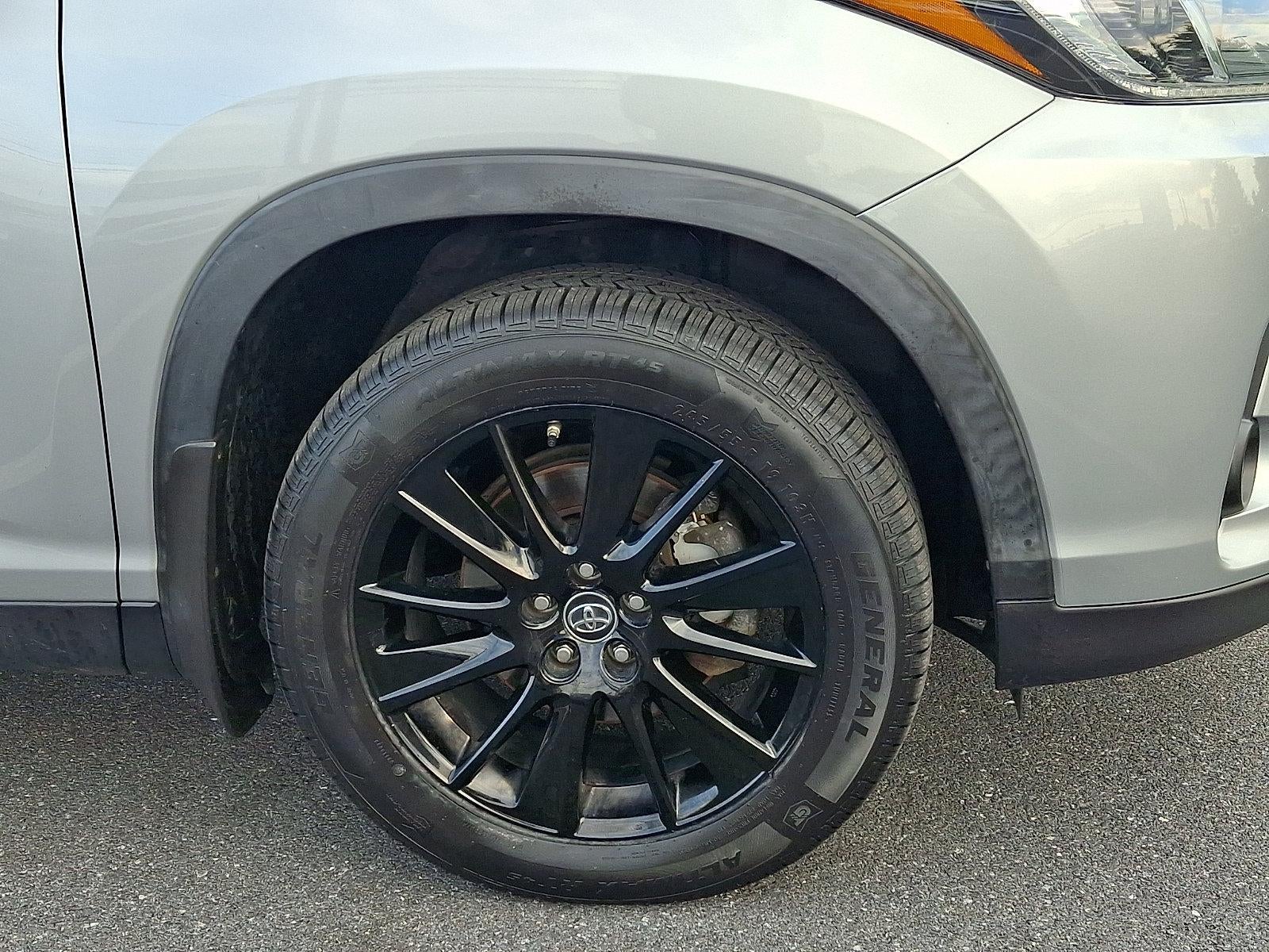 2019 Toyota Highlander SE V6 AWD (Natl)