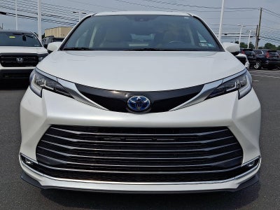 2023 Toyota Sienna Limited AWD 7-Passenger (GS)