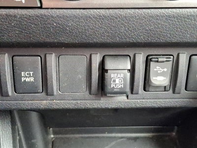 2019 Toyota Tacoma 4WD 4WD SR Double Cab 5' Bed V6 MT (GS)