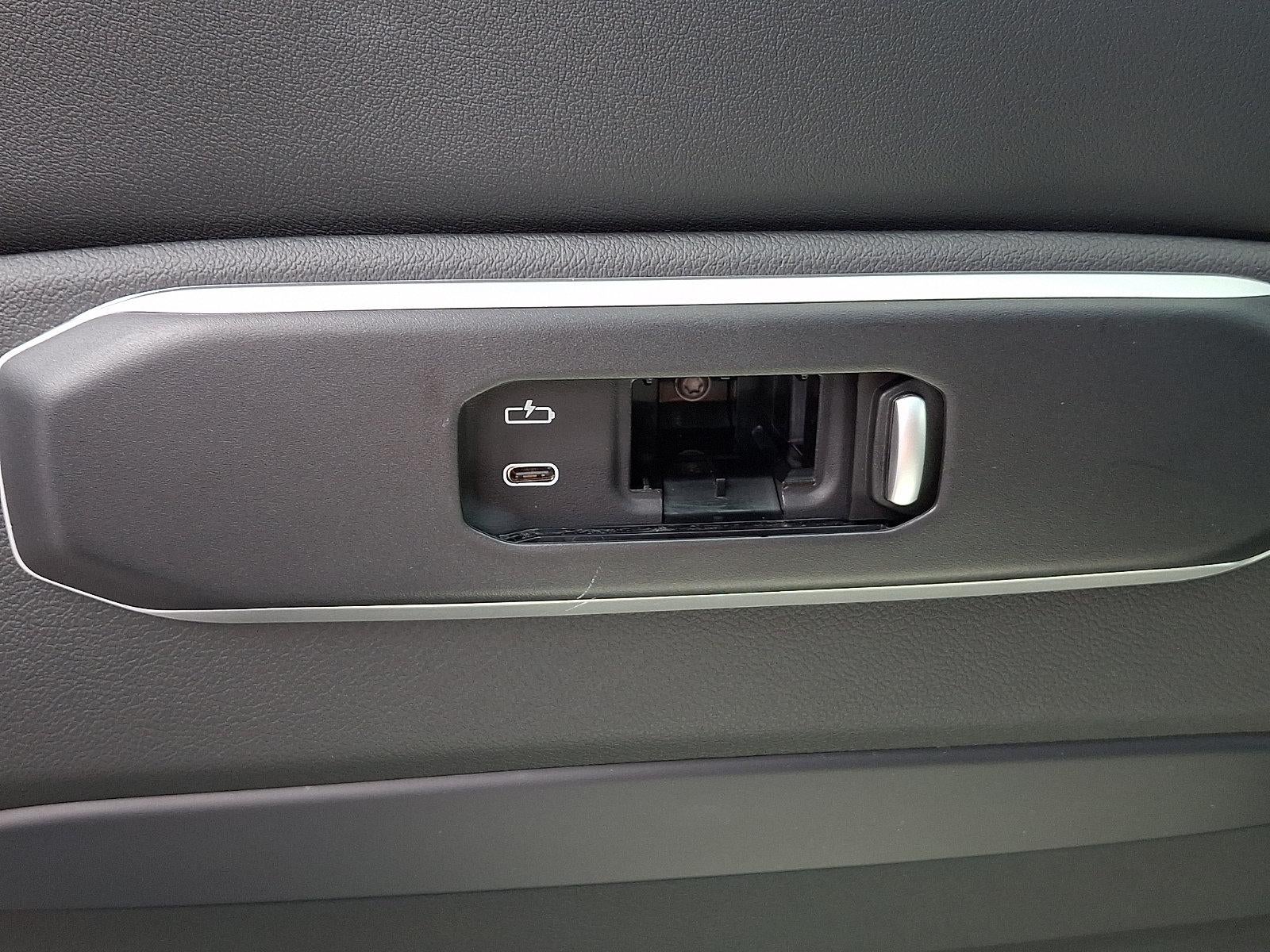 2026 BMW X7 xDrive40i Sports Activity Vehicle