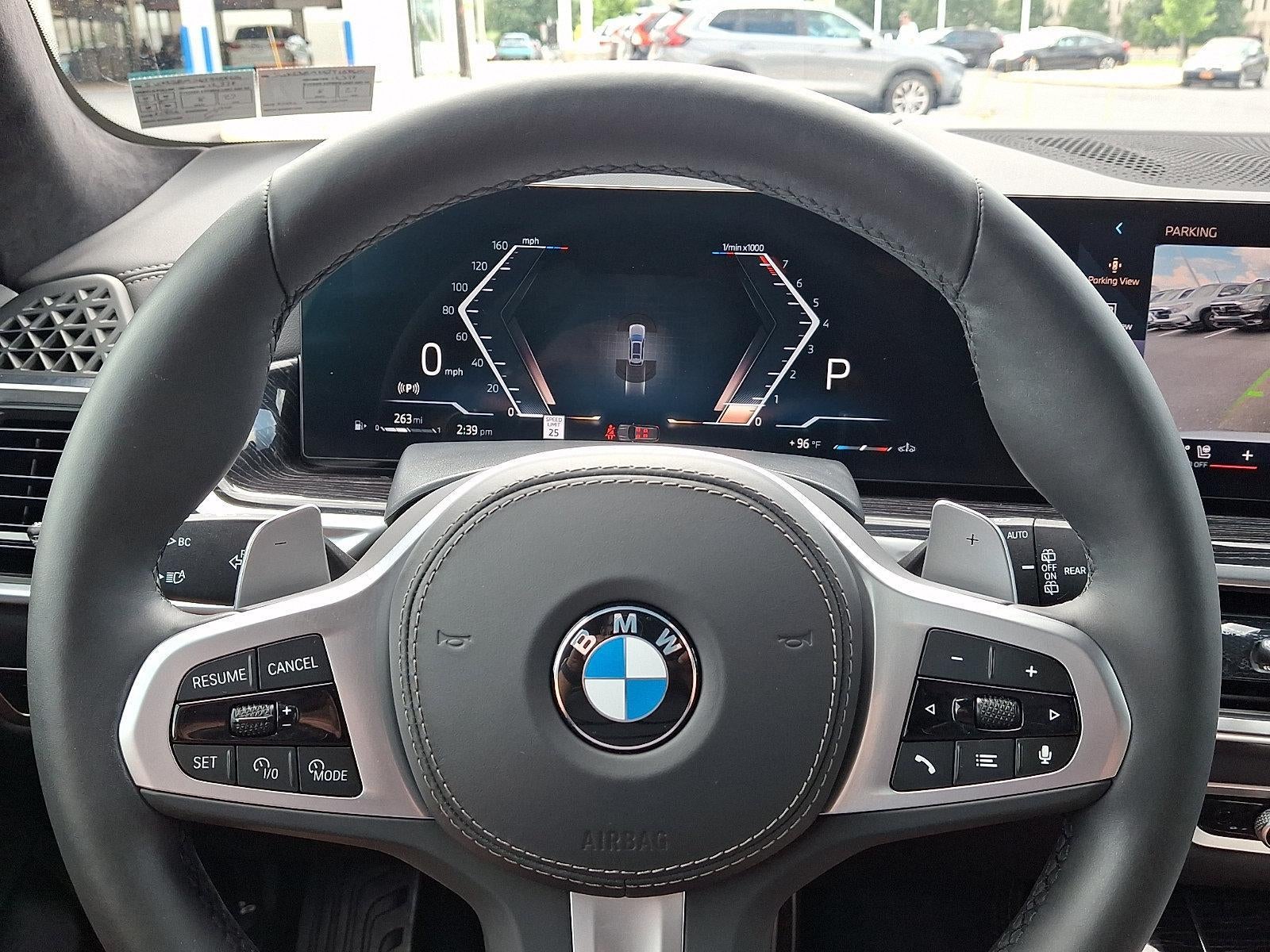 2026 BMW X7 xDrive40i Sports Activity Vehicle