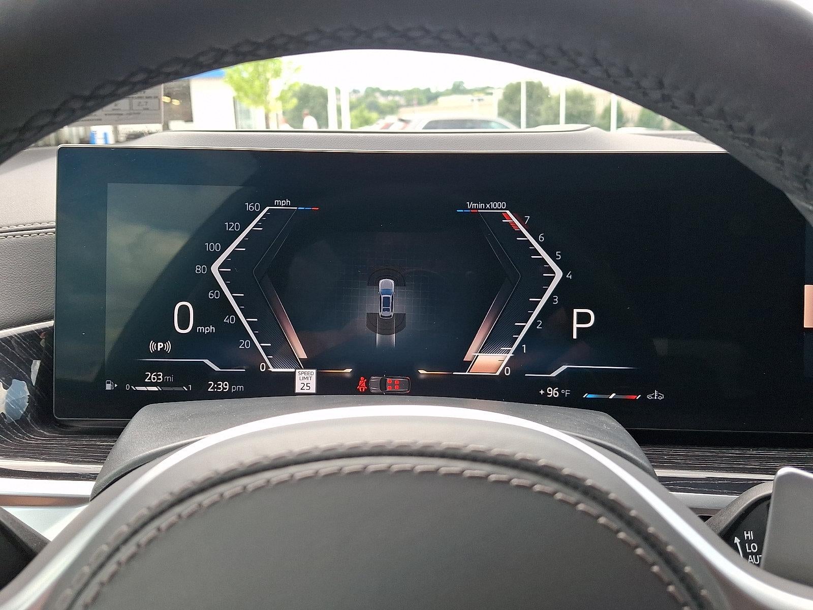 2026 BMW X7 xDrive40i Sports Activity Vehicle