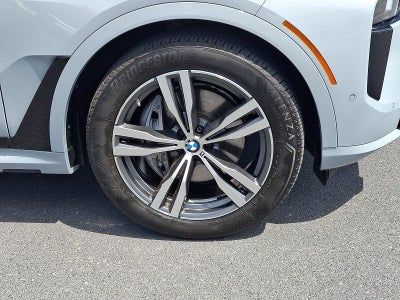 2026 BMW X7 xDrive40i Sports Activity Vehicle