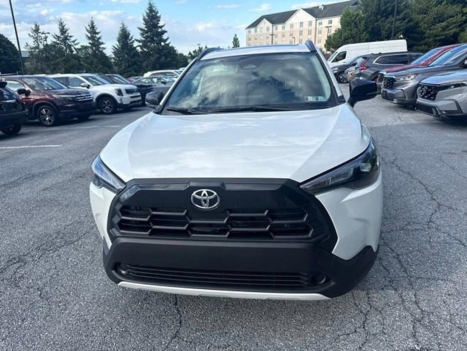 2026 Toyota Corolla Cross LE 4WD (Natl)