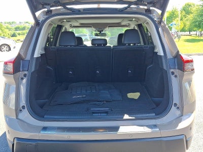 2024 Nissan Rogue AWD SV