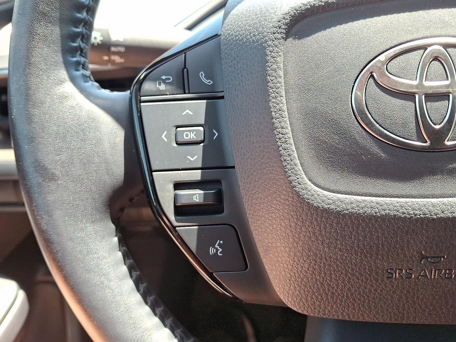 2023 Toyota Prius XLE AWD (Natl)
