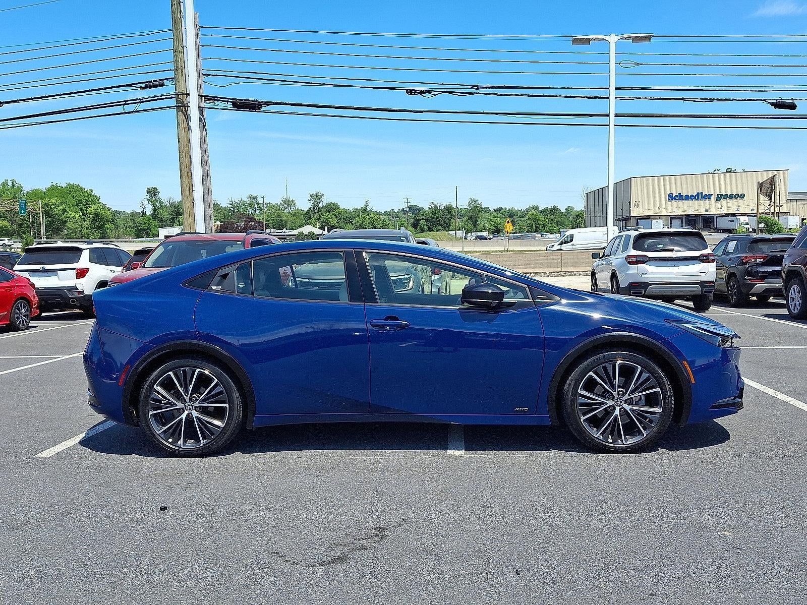 2023 Toyota Prius XLE AWD (Natl)