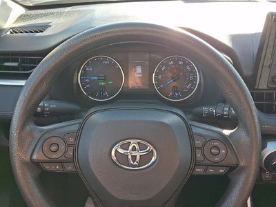 2022 Toyota RAV4 Hybrid XLE **LOW MILES**