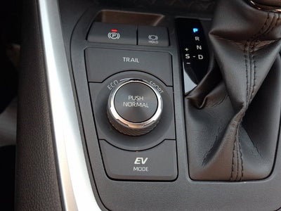2022 Toyota RAV4 Hybrid XLE **LOW MILES**