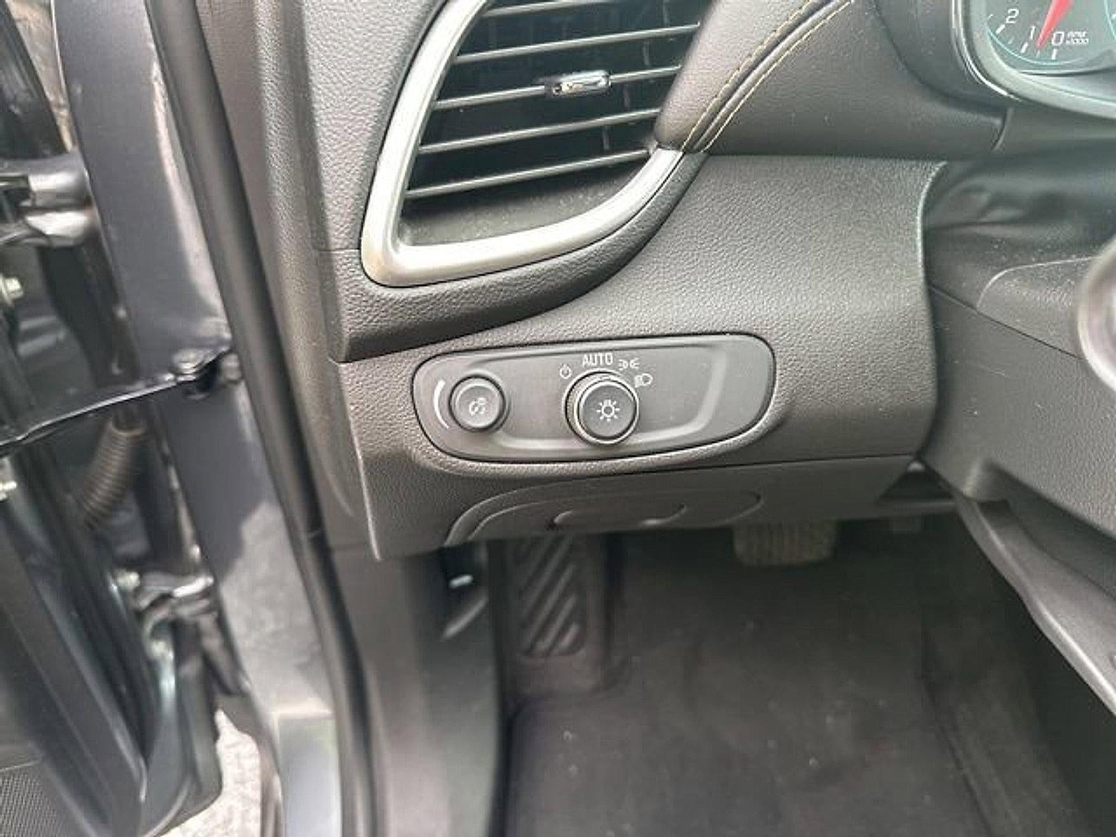 2019 Chevrolet Trax FWD 4dr LT