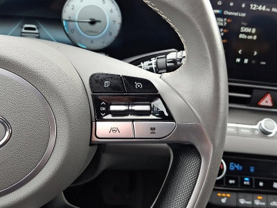 2023 Hyundai ELANTRA SEL IVT