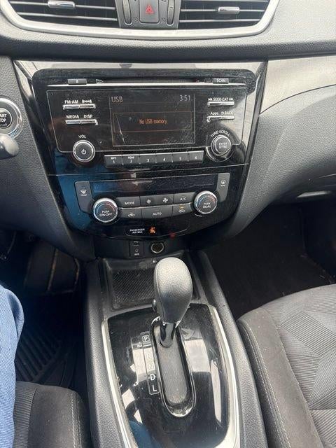 2016 Nissan Rogue AWD 4dr SV