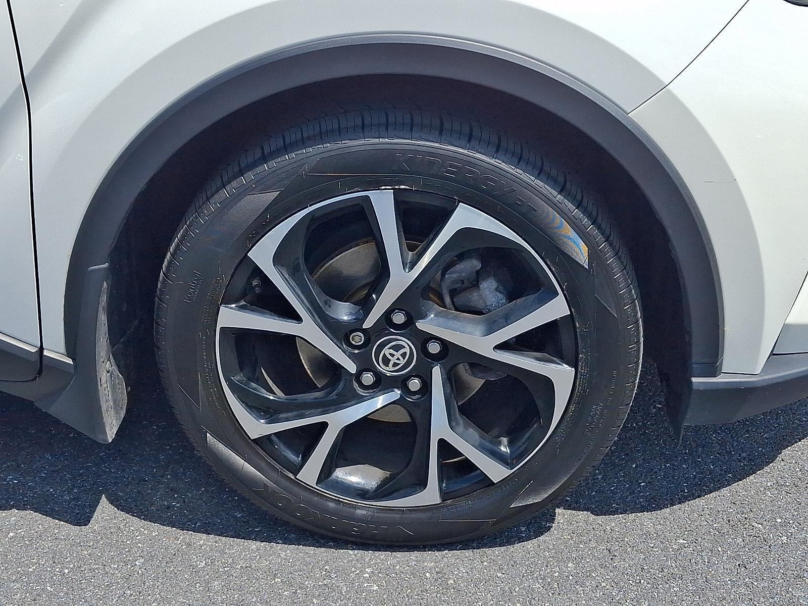 2020 Toyota C-HR XLE FWD (Natl)