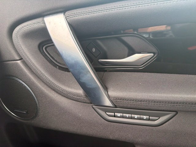 2020 Land Rover Discovery Sport SE