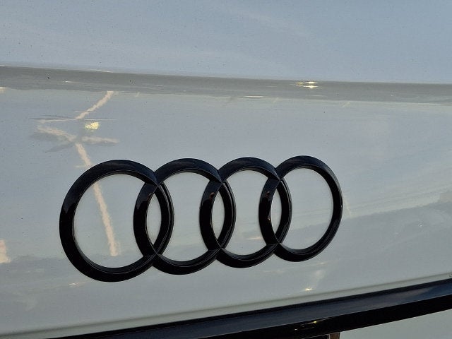 2024 Audi Q5 45 S line Premium quattro