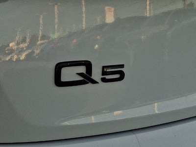 2024 Audi Q5 45 S line Premium quattro