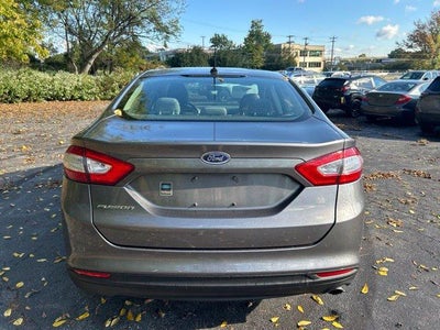2014 Ford Fusion 4dr Sdn S FWD