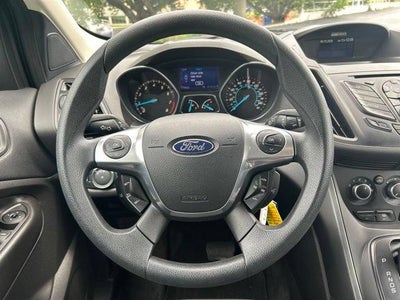 2013 Ford Escape FWD 4dr S