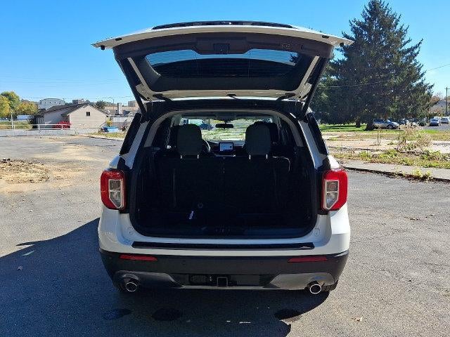 2023 Ford Explorer XLT 4WD