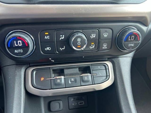 2023 GMC Acadia AWD Denali