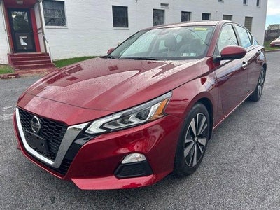 2022 Nissan Altima 2.5 SV Sedan